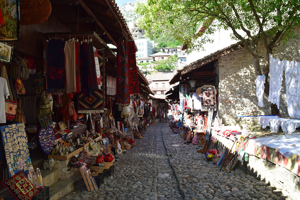 Kruje-mercado mercado en Albania